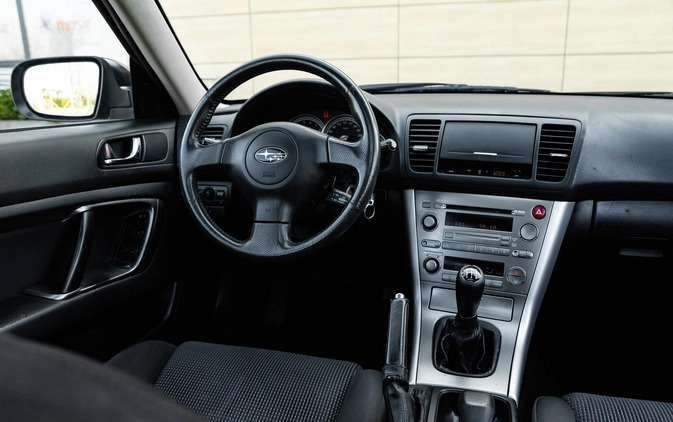 Subaru Outback cena 21900 przebieg: 208000, rok produkcji 2006 z Radom małe 704
